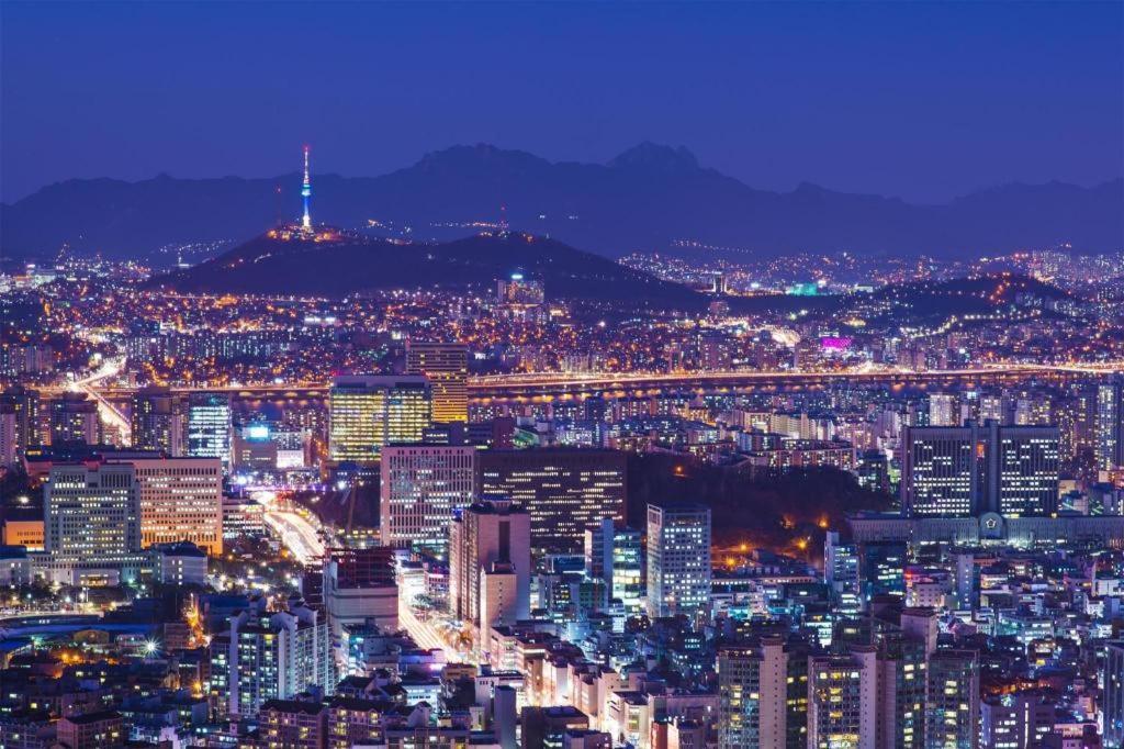 Готель Myeongdong Mom House Сеул Екстер'єр фото