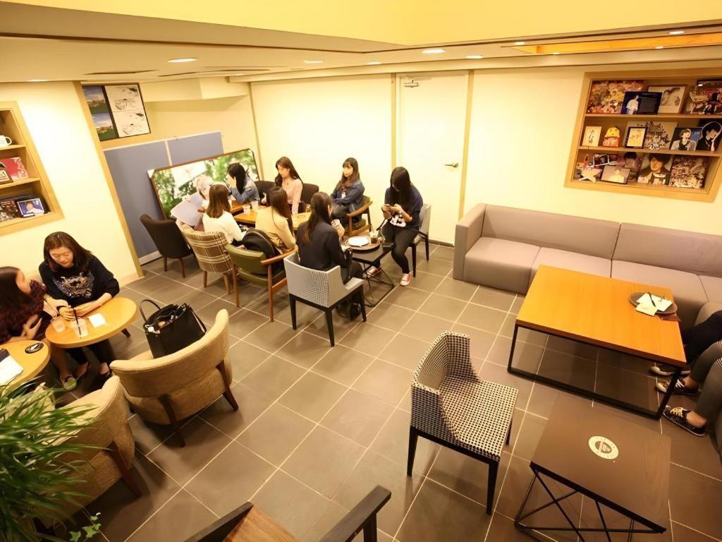 Готель Myeongdong Mom House Сеул Екстер'єр фото